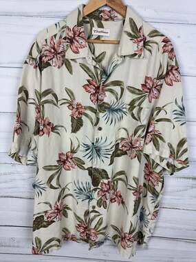 Caribbean Men's Tropical Floral Herringbone Short Sleeve Button Down Shirt